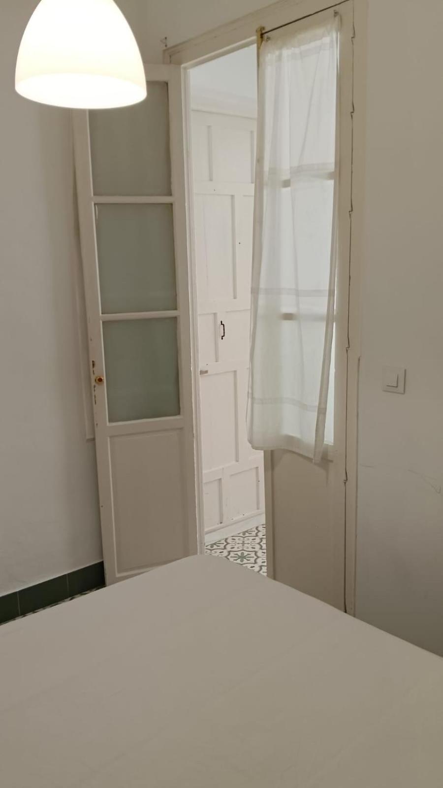 California Apartament Dos De Mayo Севілья Екстер'єр фото